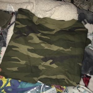 American Eagle oversized tee